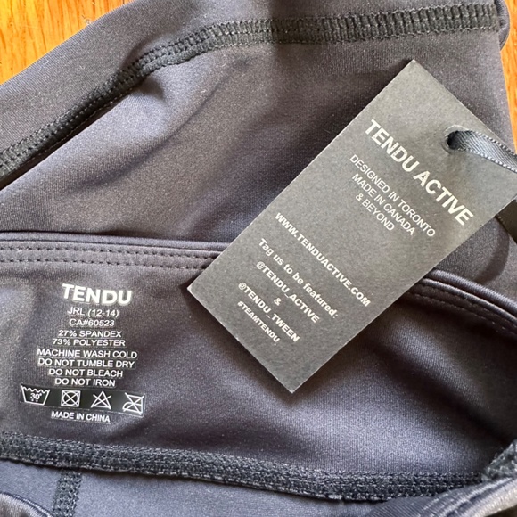 Kids Tendu Active black shorts NWT - Picture 3 of 3